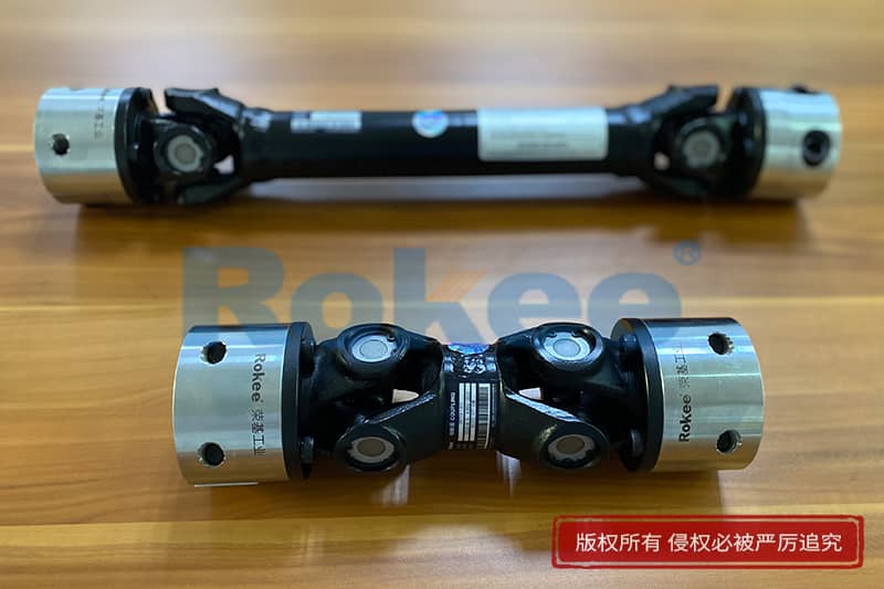 ROW Universal Joint With Shaft Sleeve